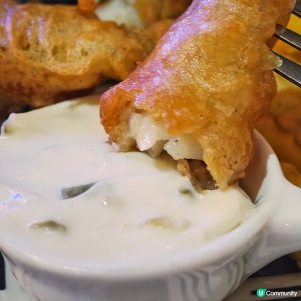 德式🇩🇪小木🪟屋風🏠酒吧🍺餐廳