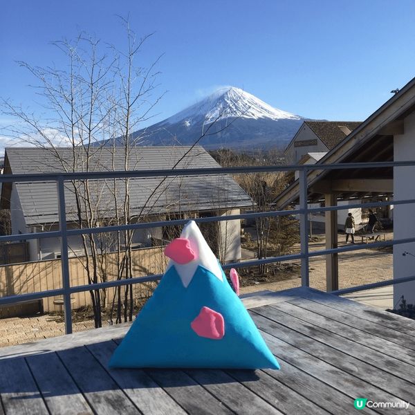 黎到東京點可以唔去一去近郊 - 河口湖呢 ~~ 如果遇上櫻花...