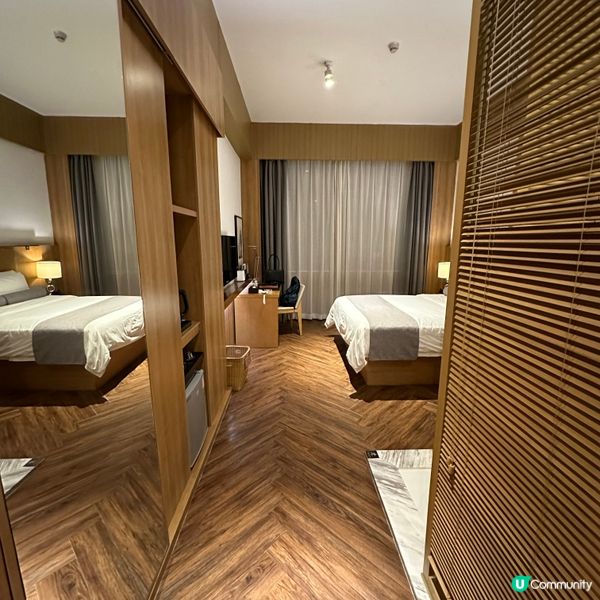 緊鄰東門步行街．人均港元140/晚．極高CP值