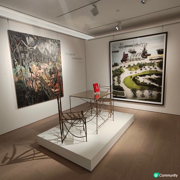 著名拍賣行蘇富比，剛剛於香港中環置地遮打新開一個大型藝廊，免...