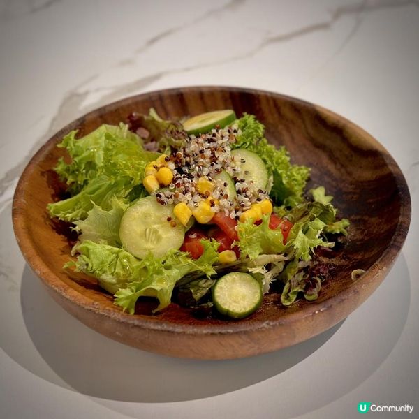 有驚喜必試招牌慢煮牛腩漢堡🍔