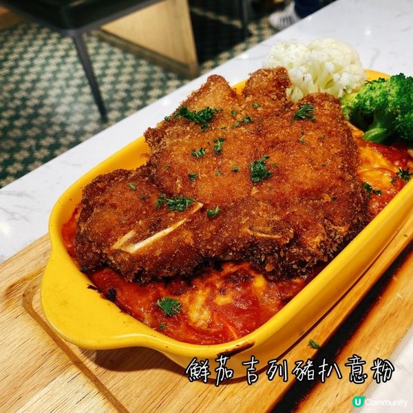 【美食】不得不試 吉列豬扒鮮茄焗飯 •紅磡新晉茶餐廳