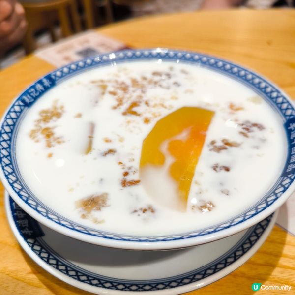 趙記傳承必吃桃膠糖水