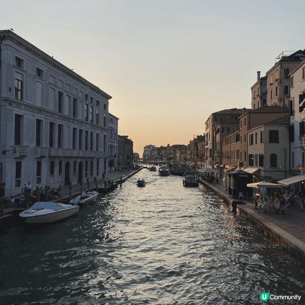 威尼斯仲有個當地?特產?甜品, Sicilian Canno...