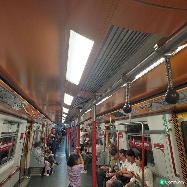 《打卡攻略 : 港鐵45週年主題列車》