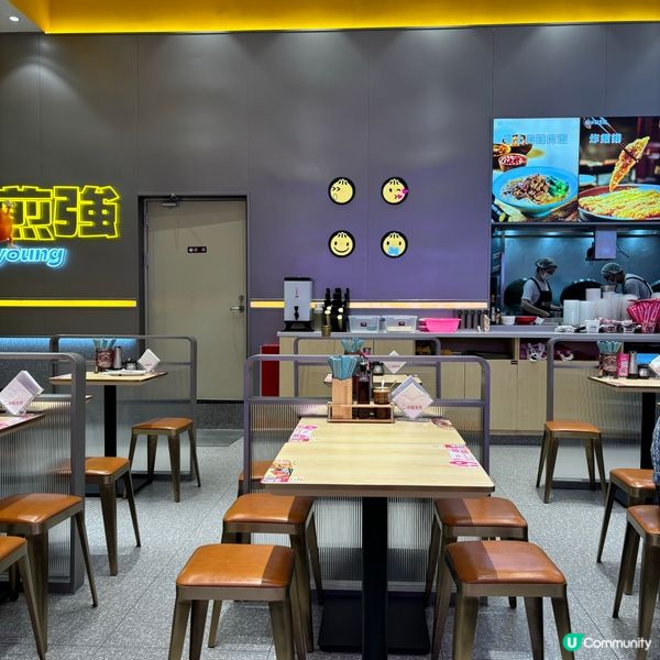 深圳必吃「小楊生煎」爆多湯汁😋