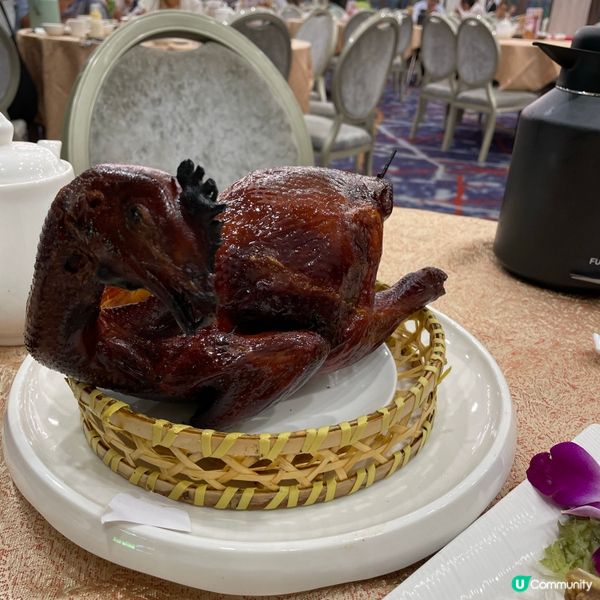 大隻原隻燒雞‼️雞pat pat同雞頭都有埋