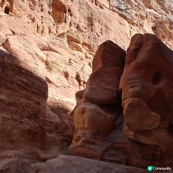 約旦佩特拉古城（Petra) - 世界七大古蹟之一