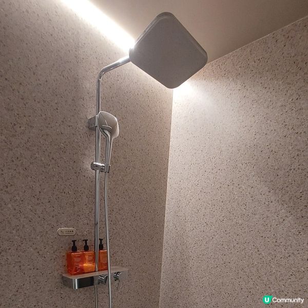 桔子酒店（威海火車站韓樂坊店）