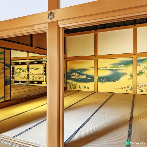 ??名古屋城堡係名古屋市嘅著名景點，佢建於1612年，係德川...