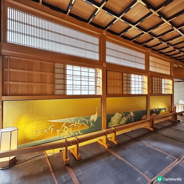 ??名古屋城堡係名古屋市嘅著名景點，佢建於1612年，係德川...