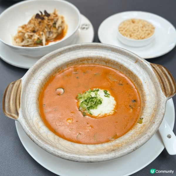 生日想食中菜，去咗Murray 香港美利酒店內嘅中菜廳「紅棉...