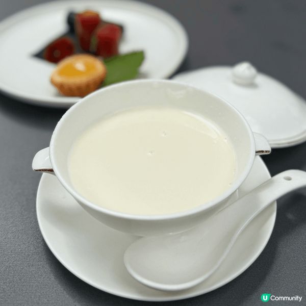 生日想食中菜，去咗Murray 香港美利酒店內嘅中菜廳「紅棉...