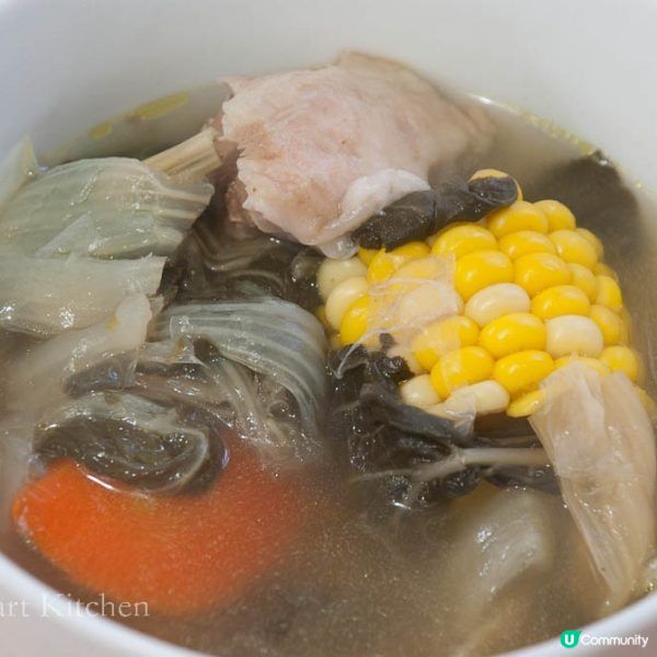 白菜菜乾豬骨湯