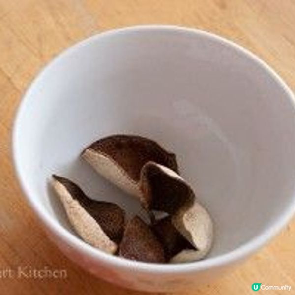 白菜菜乾豬骨湯