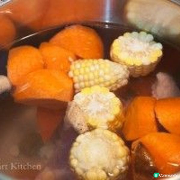 白菜菜乾豬骨湯