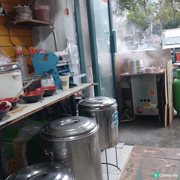 文登區桔子酒店樓下，毛家灌湯包😋