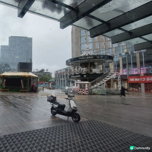 威高廣場，玩樂購物一站式！🤩