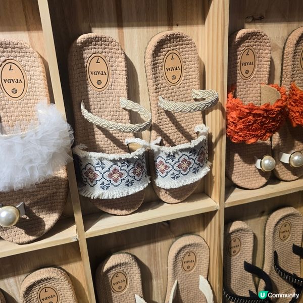 KOL推薦泰國本土品牌涼鞋