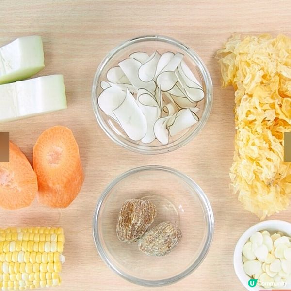 海底椰木瓜豬骨湯