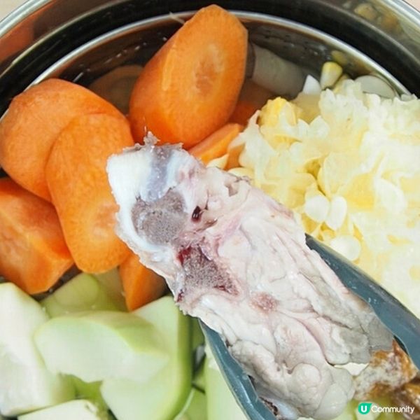 海底椰木瓜豬骨湯