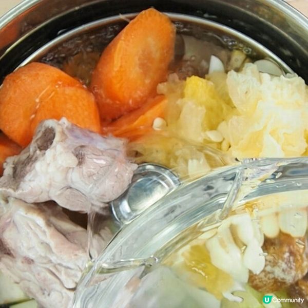 海底椰木瓜豬骨湯