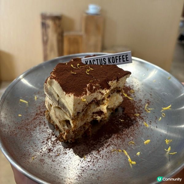 ## 佐敦韓式Cafe始祖☕超唯美白色裝修💜港女打卡聖地✨