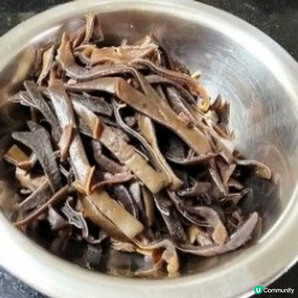 豬頸肉炒小棠菜  