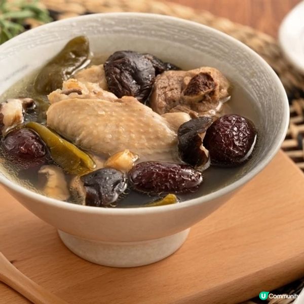 冬天湯水 : 淮山蓮子燉雞湯
