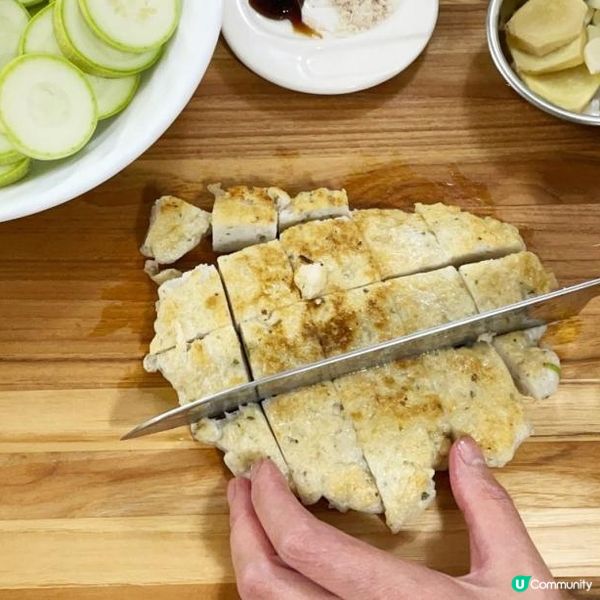 翠玉瓜雲耳炒魚鬆