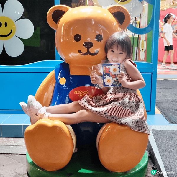 以上圖片喺明洞拍攝????之前明洞剛剛通關嘅時候冇乜商舖開門...