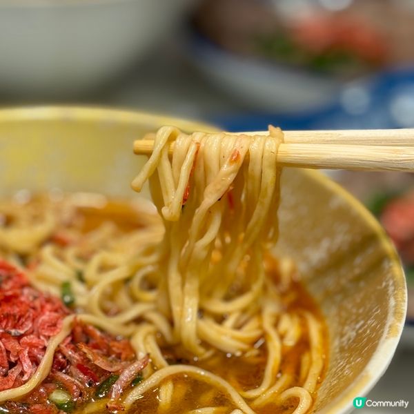 🦐專心做好三碗麵 人氣濃湯伊麵