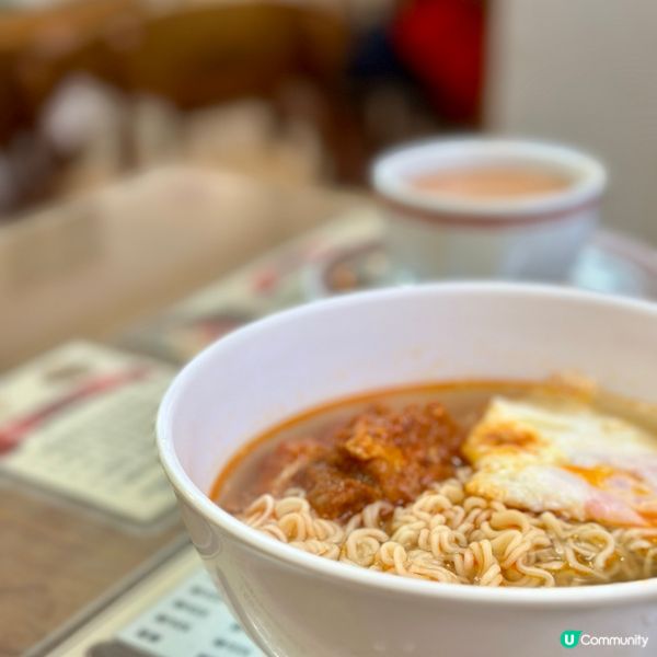 跑馬地名人懷舊茶餐廳