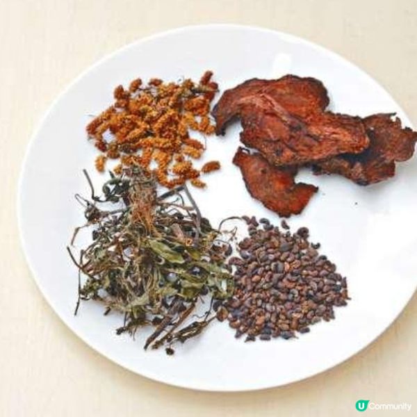 桑椹女貞子何首烏墨旱蓮茶

