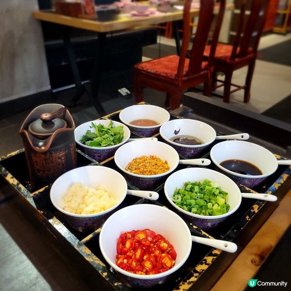 古代公主駕到👸華麗宮廷風火鍋店 ，招牌嘅雍穆公主湯底好正