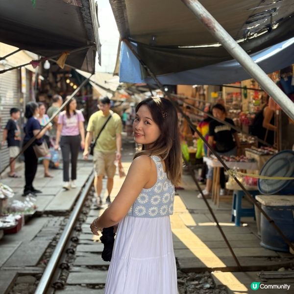 泰國美功鐵路市場 🚂  近距離睇火車經過超震撼！