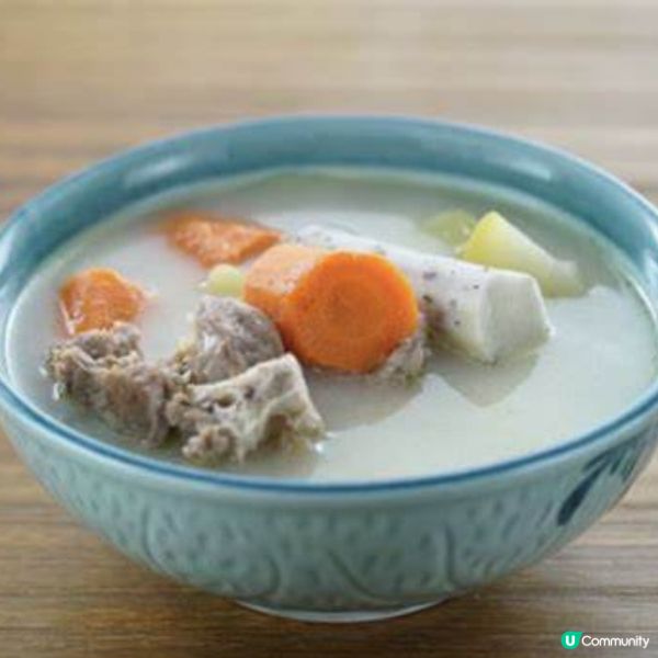 合掌瓜淮山茨實螺頭豬骨湯