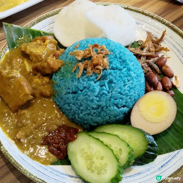 ## 大角咀必試咖哩牛腩飯🔥藍蝶花椰漿飯打卡超靚💙🤤