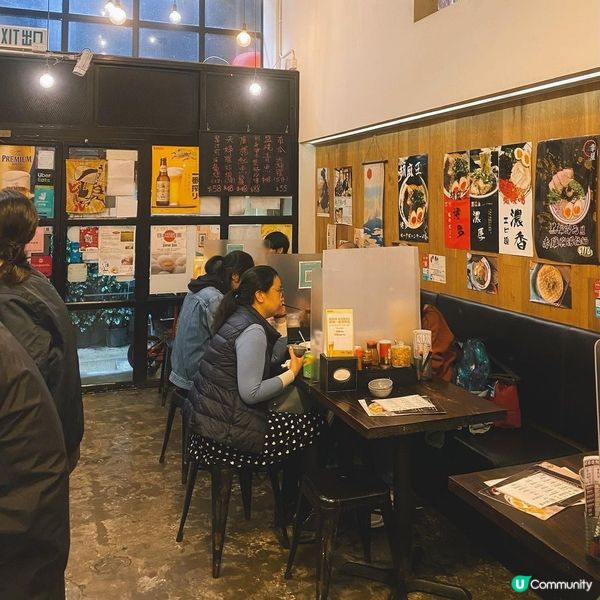 灣仔小巷人氣和風餃子🥟🎎🎏裝修好有日本feel，好似置