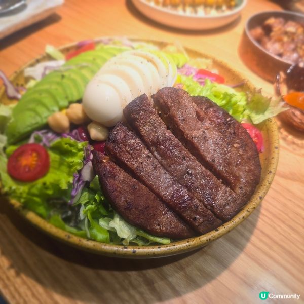 諗住食個輕食 點知好大碟😆😆