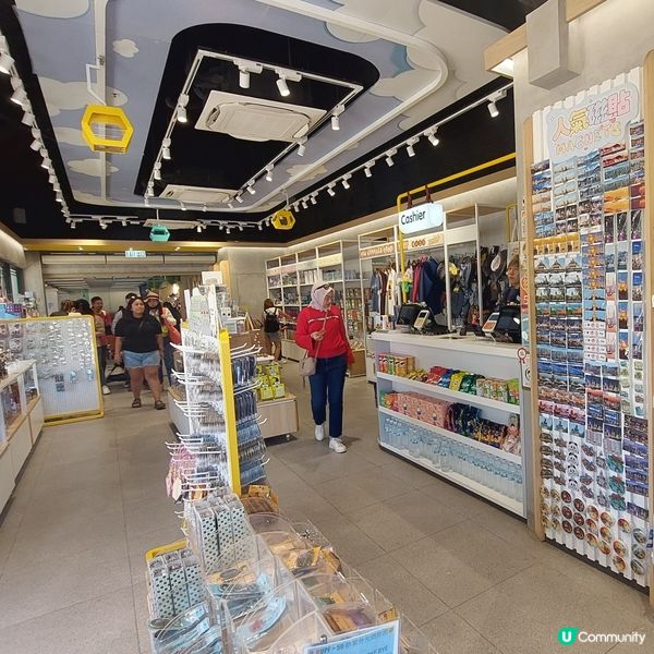 昂坪纜車🚡  香港必去景點！🤩