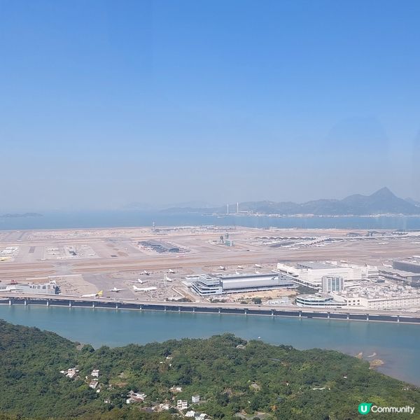 昂坪纜車🚡  香港必去景點！🤩