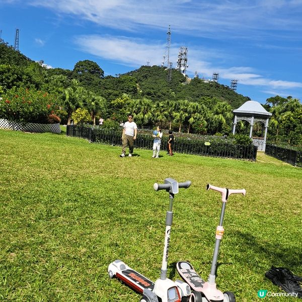 這裏是郊外野餐好去處的「 山頂公園」， 環境優美， 這裹在各...