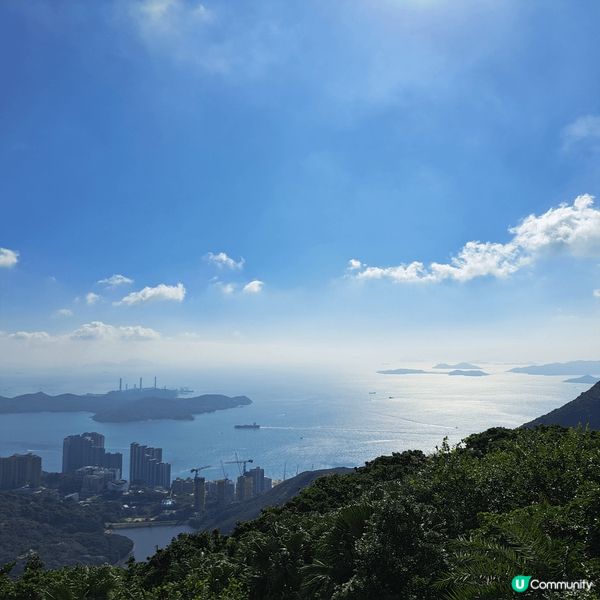 這裏是郊外野餐好去處的「 山頂公園」， 環境優美， 這裹在各...