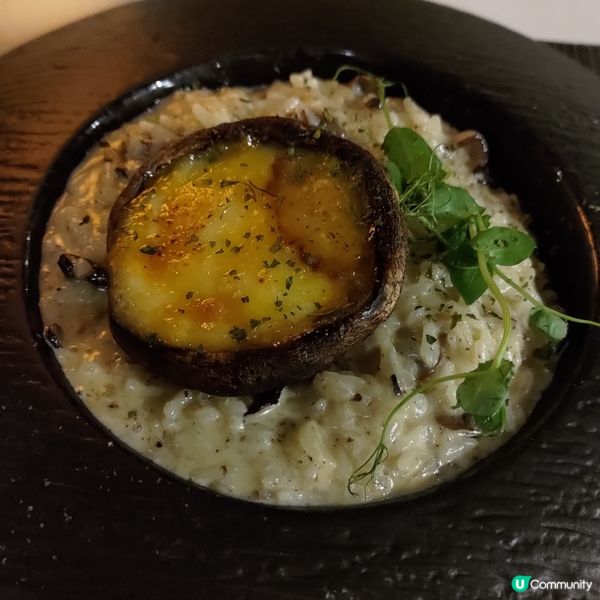 ## 旺角必去摩洛哥風情Cafe📸超靚小型泳池打卡一流💜