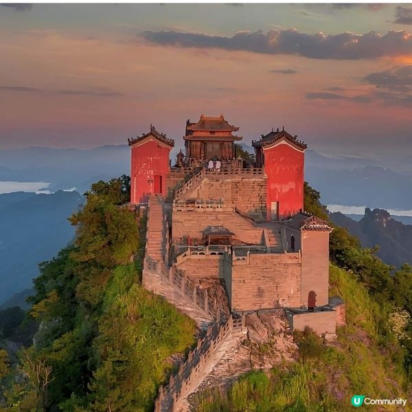 中國揾錢／黃山四倍