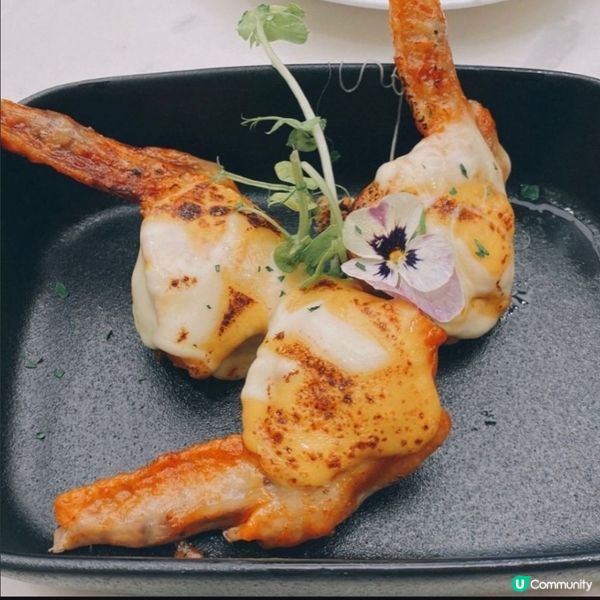 尖沙咀必去藝術風打卡Cafe🎨超好食 Tiramisu💜