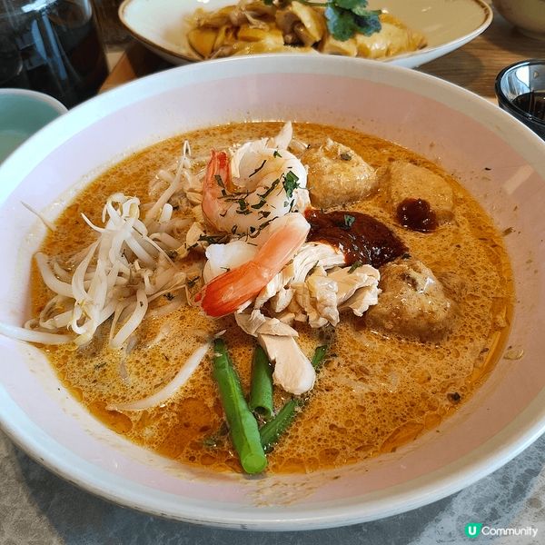 位於海港城海運大廈，近玩具反斗城🏙️望西九方向海景，不過外面...