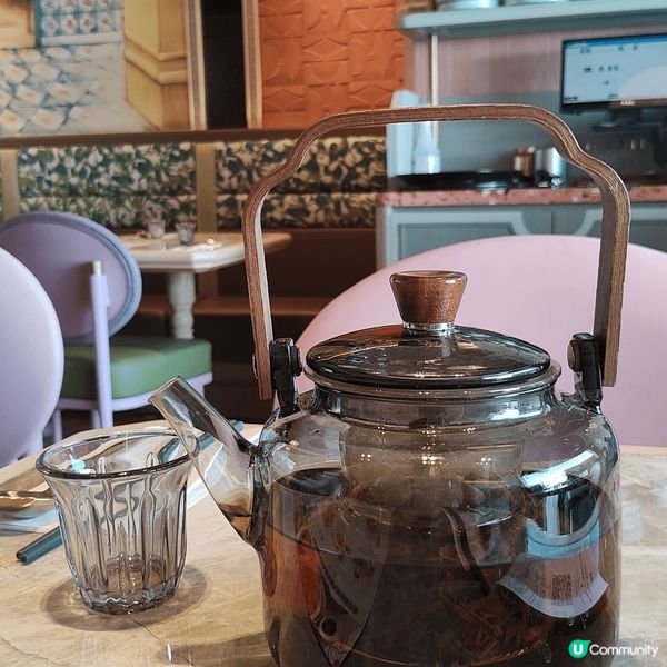 位於海港城海運大廈，近玩具反斗城🏙️望西九方向海景，不過外面...