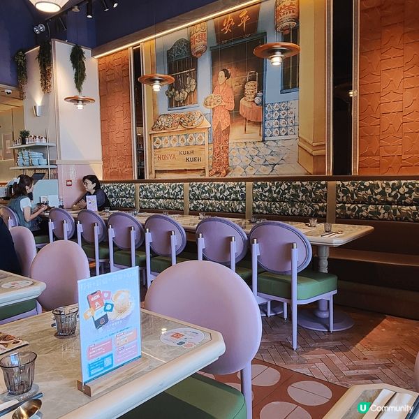 位於海港城海運大廈，近玩具反斗城🏙️望西九方向海景，不過外面...